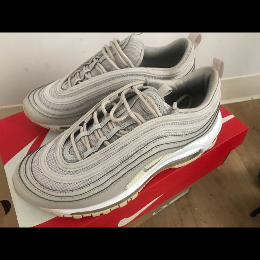 Air max 97 perfect condition